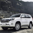 Toyota actualiza el Land Cruiser con leves pinceladas exteriores, mayor equipamiento y un turbodiésel de 177 CV.