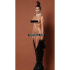Kim Kardashian se desnuda para la revista neoyorquina 'Paper Magazine'.