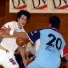 Raúl Entrerríos pretende irse de un jugador del Teka Cantabria