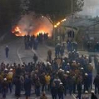 Los trabajadores  -en la imagen los operarios de la Naval- retomaron ayer las movilizaciones
