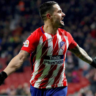 Vitolo celebra su primer gol con la elástica colchenera en el partido frente al Lleida. CHEMA MOYA