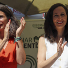 Ione Belarra, ministra de Derechos Sociales, junto a Irene de Miguel. VICENTE ROSSO