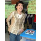 La candidata del PP, María San Gil, fue increpada cuando se disponía a votar