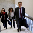 El presidente de la Xunta, Alberto Núñez Feijóo a su llegada a la conferencia que ofreció ayer. S.B.