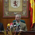 Alberto Villena, Juan Francisco Martín y Carlos Barreiro durante la presentación del proyecto.