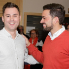 Javier Alfonso Cendón y Diego Moreno el pasado domingo tras conocerse el resultado de las primarias del PSOE provincial.