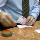 La crisis está haciendo estragos en los bolsillos de los leoneses