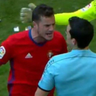 Oriol Riera no acabó nada contento con la actuación arbitral del partido que enfrento a su Osasuna ante el Sevilla.