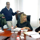 El consejero Antonio Silván, el director del Parque, Santori y las consejeras de Cantabria, Blanca MartÍnez, y Asturias, María Jesús Álvarez.