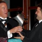 Palacios recibe el premio Bodeguero del Año, de Adam Strum, editor de «Wine Enthusiast»