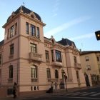 El ceas de Padre Isla es una de las oficinas en las que se tramitan las solicitudes .