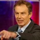 Tony Blair ayer en Londres contestando a las preguntas de los estudiantes sobre el conflicto de Irak