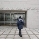 El centro de salud y especialidades se inauguró en 2013.