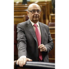 El ministro Cristóbal Montoro se ha visto salpicado en el caso.