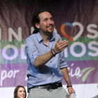 Pablo Iglesias ia del Gobierno de Unidos Podemos, Pablo Iglesias, durante el acto electoral en el teatro Cervantes de Almeria, ayer.
