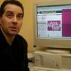 El informático Jorge García es uno de los promotores de esta página web, que ya puede consultarse