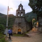 Iglesia de Pardamaza, uno de los pueblos que estuvo a punto de desaparecer y ha resurgido.