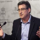Ignacio Prendes renunció ayer a su escaño en el Parlamento autonómico de Asturias.