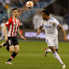 El duelo entre Sancet y Militao de la Supercopa de España se repetirá hoy en la Copa del Rey. JULIO MUÑOZ