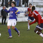 Mateo fue uno de los jugadores destacados en el equipo bañezano frente a los burgaleses. F. OTERO