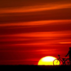 Con la llegada de la primavera los atardeceres se retrasan con días más largos. PATRICK PLEUL