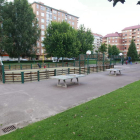 Parque de la calle Pablo Iglesias de Eras donde se produjo la trágica muerte del menor.