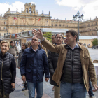 Elías Bendodo, ALfonso Fernández Mañueco y García Carbayo ayer, en Salamanca. SUSANA MARTÍN