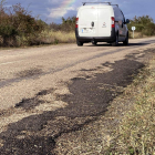 Imagen del estado en el que se encuentra la carretera de Santovenia a Antimio. RAMIRO