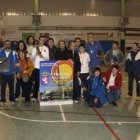 Los ganadores posaron al final para la tradicional foto de familia.