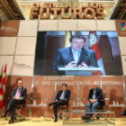 De Santiago-Juárez (en el atril) en la clausura del II Seminario sobre Ordenación del Territorio.
