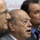 Jose Montilla, en primer término, junto a Jordi Pujol y Artur Mas, en abril del 2011.