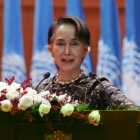 La premio Nobel birmana, durante un acto por el día internacional de la mujer