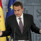 El presidente del Gobierno, José Luis Rodríguez Zapatero, en la rueda de prensa de ayer.