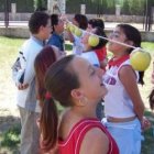 Escolares de San Andrés del Rabanedo durante un juego organizado por el Plan Municipal sobre Drogas