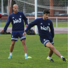 Basha y Melero formarán de inicio en el centro del campo de la Deportiva.
