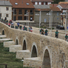 Tres años después, la marcha cicloturista de 200 participantes volvió a cruzar el puente.