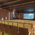 Nuevo aspecto del salón de actos de la biblioteca. DL