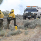El incendio, aún activo, llegó a concentrar a 500 efectivos para controlar su avance