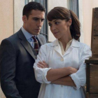 Miguel Ángel Silvestre y Paula Echevarría, en 'Velvet'.