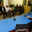 Fernández presentó su proyecto de ejecutiva en la sede del PSOE leonés