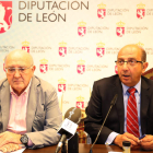 Álvarez Canal y Francisco Castañón, ayer en la Diputación. RAMIRO