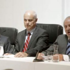 Fernández Ordóñez, José Manuel Campa y el rey, en el congreso de Empresa Familiar.