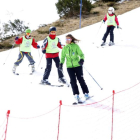 Esquiadores en la estación 'Valle de Laciana- Leitariegos'.