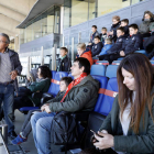 Manuel Ovalle se dirige a los aficionados de la Cultural que acudieron a visitar las diferentes dependencias del estadio Reino de León. MARCIANO PËREZ