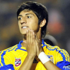 Alan Pulido durante un partido con Tigres en el Apertura de 2012