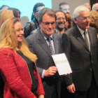 Artur Mas recibió ayer el apoyo de 135 personalidades catalanas.