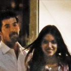 Miguel Ángel Muñoz y Ana Guerra, fotografiados a la salida de un restaurante.