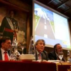 Miguel Alejo, Justo Zambrana y Pere Navarro, en la reunión de jefes provinciales de Tráfico