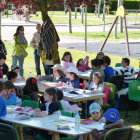 Niños y niñas participan en una de las actividades organizadas.