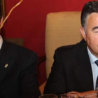 Carlos Emperador, a la izquierda, y José Fernández esperan que el partido del   domingo en el Reino